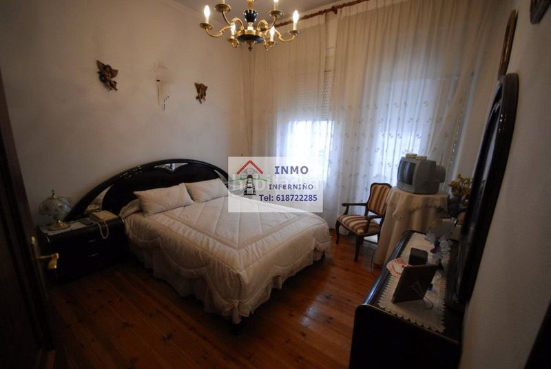 Foto 40534743-c519-4514-92ee-50a78c63fc17. Casa a Porta Nova Ferrol