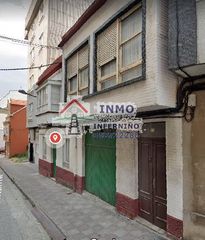 Casa a Porta Nova. Casa en venta en inferniño, 6 dormitorios.