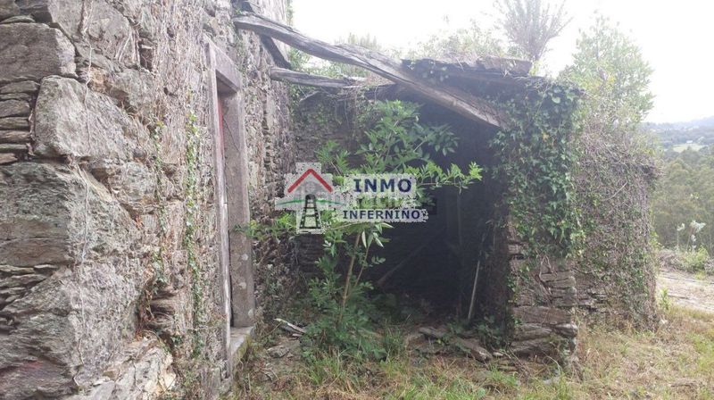 Foto 6a9f3a76-80c9-45b1-8de2-10697901e184. Casa a Somozas (As)