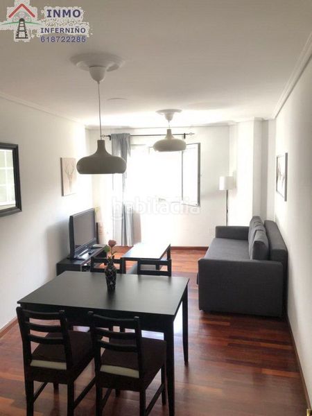 Foto 40f5d296-b375-41f2-9b29-52e101ca1ce0. Rent flat in Porta Nova Ferrol
