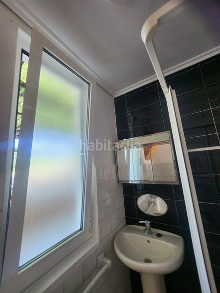 Foto e299aee3-171e-43e0-b3cf-1eb81319fc28. Casa amb calefacció a Piñeiros - Freixeiro Narón