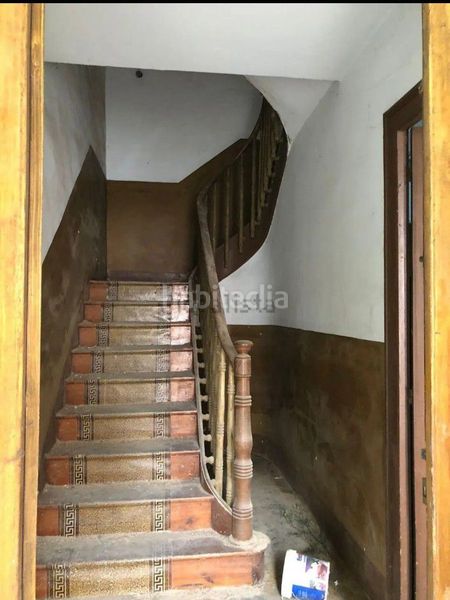 Foto f9344084-6ced-4af5-a123-1a122072fa52. Casa  en venta , 5 dormitorios. en Neda