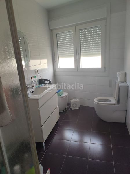 Foto dde60e38-bf0f-4e77-ba58-6b6a22868792. Pis a santa uxía de Ribeira Ribeira