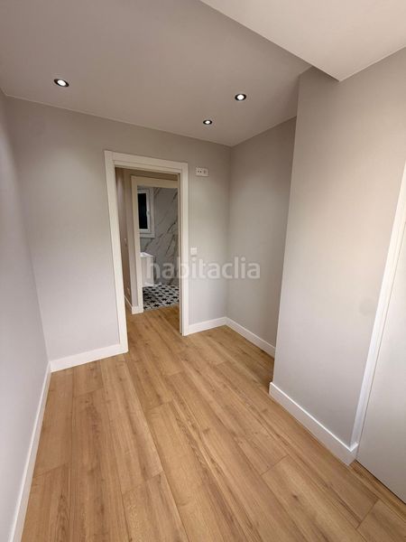 Foto b56bd79b-faed-4cc1-a097-c6e8107e0766. Pis a Porta Nova Ferrol