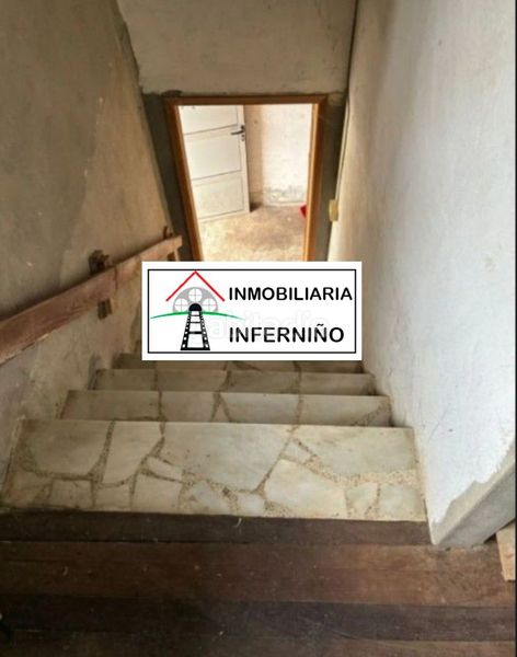 Foto 6bb5f794-7ec3-45eb-88b6-28a8fa6c2c74. Casa a Neda