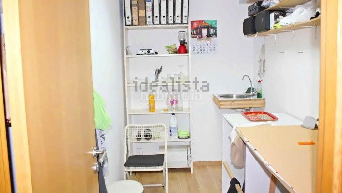 Foto 9c6ded1e-4392-4dba-9147-ba0a1c5b8e26. Local comercial a Caranza Ferrol