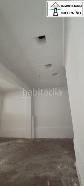 Foto 2cc45652-bc9a-444d-bee6-4a01f8d83e62. Local comercial a Porta Nova Ferrol