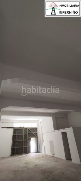 Foto e69c4a6e-ddea-46d5-a1aa-02dbbb192a94. Local comercial a Porta Nova Ferrol