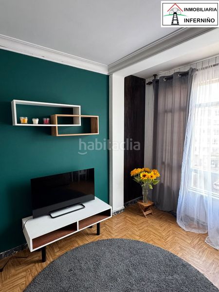 Foto aaf96c5f-df93-4a66-ab06-bc67bb8dfb97. Pis a Porta Nova Ferrol