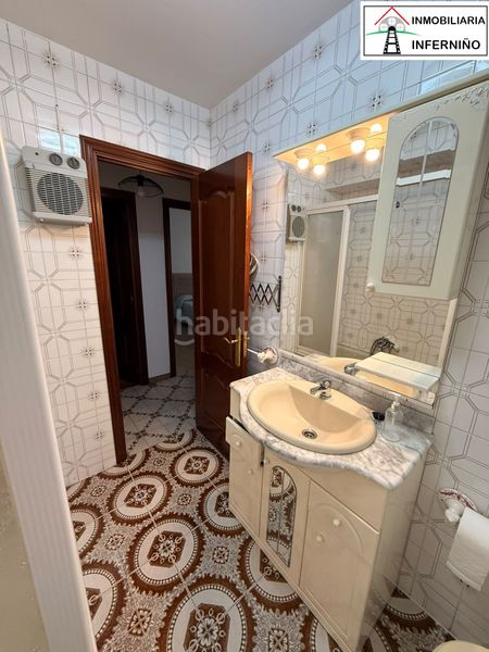 Foto afb1117c-22ac-456c-8057-7014864fc613. Rent flat in Porta Nova Ferrol