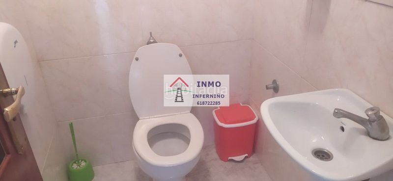 Foto 8c13f14b-da30-4536-b0d4-55b485c3dd20. Local comercial a Caranza Ferrol