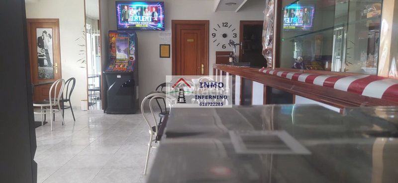 Foto f4fcc79b-d109-4222-ad6d-e88b8ada1bc0. Local comercial a Caranza Ferrol