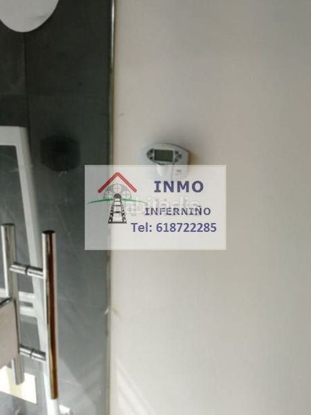 Foto 948ba136-823b-405c-b233-11890bc52a7d. Local comercial a Porta Nova Ferrol