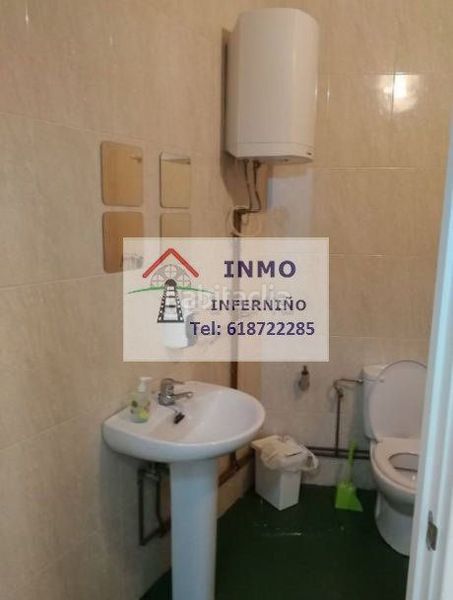 Foto a532fe34-babc-49ef-9350-62a49e769ad5. Local comercial a Porta Nova Ferrol