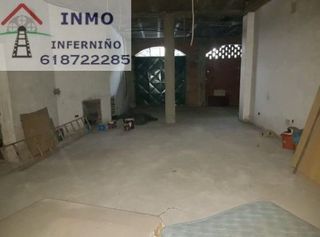 Lloguer Local Comercial a Zona Ultramar. Local com. en alquiler en ultramar.