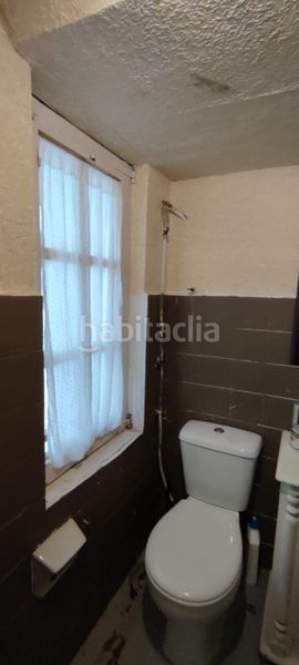 Foto 27835a80-32c7-4535-90a4-d4c8e9c3ca85. Local comercial a Porta Nova Ferrol