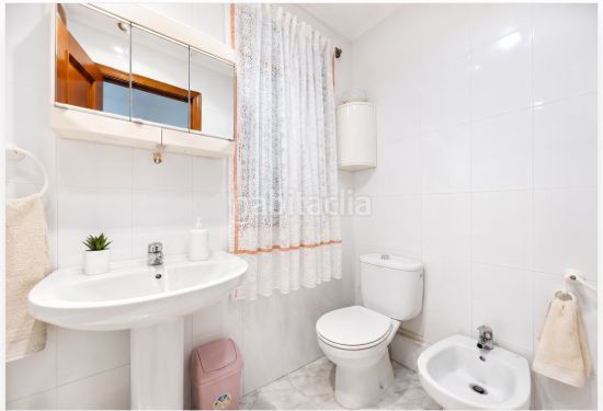 Foto da4aaf22-c63e-42d3-88ab-26cefa967527. Pis a Fajardo Ferrol