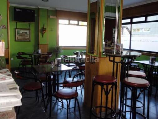 Foto e229dfb7-341d-4d0c-bab7-cb7b554c38b1. Local comercial a Esteiro Ferrol