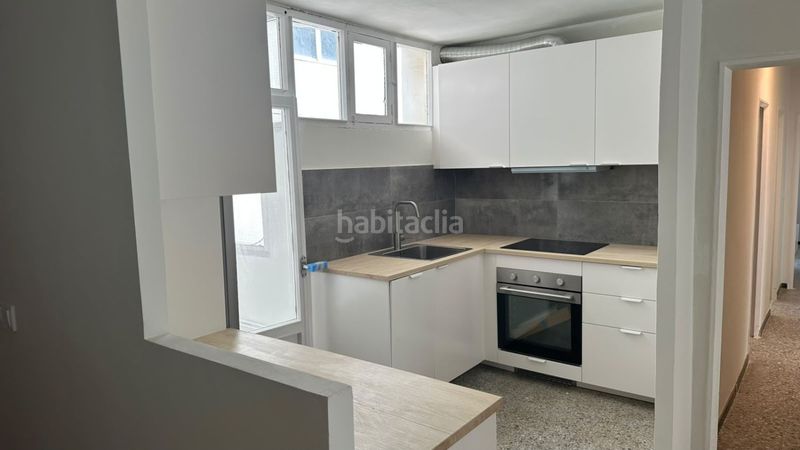 Foto fbbc6a77-c9df-4ff4-ae72-60f7c80f0c6f. Rent flat in Caranza Ferrol