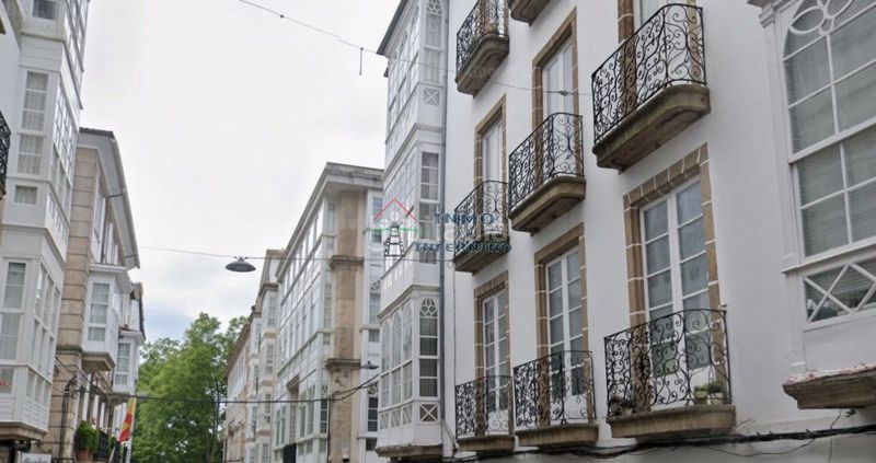 Foto a03d3cbd-f4b0-4ad3-a210-97655b7738ea. Pis a Centro Ferrol