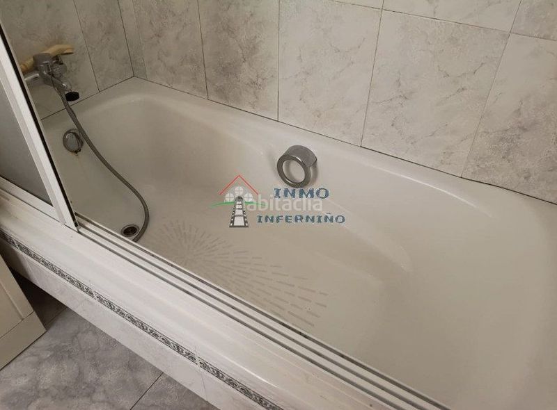 Foto 206b9d7d-882f-482d-b4bb-f646c338f534. Rent flat in Centro Ferrol