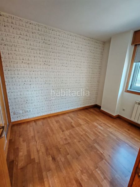 Foto 538cb056-6776-44d6-83b2-8e5d00a33f5c. Flat with parking in Alto del Castaño Narón