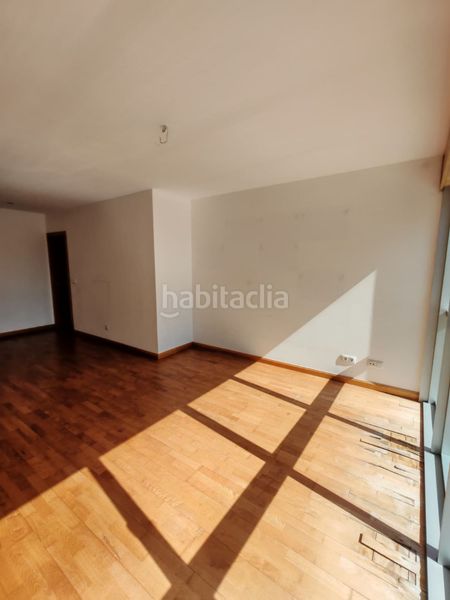 Foto a9bab384-9fed-46f7-88e6-a9d563be8c31. Flat with parking in Alto del Castaño Narón