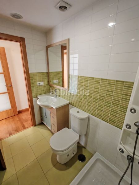 Foto f9434f1b-2e41-4674-8e3b-e3f29e74ac35. Flat with parking in Alto del Castaño Narón