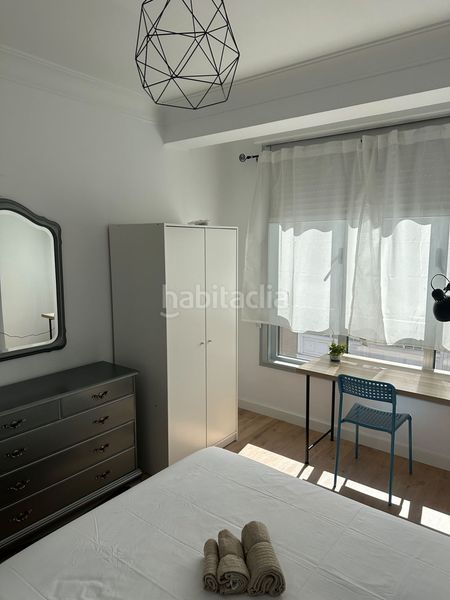 Foto 7abc0254-12be-4f33-a5f2-aed7b8768057. Rent flat in Centro Ferrol