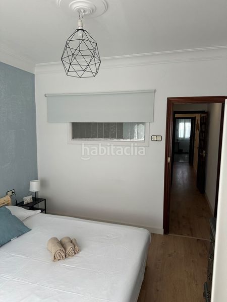 Foto 8cd2e3ad-dcf8-45b8-b29f-c3fc9eb5cd29. Rent flat in Centro Ferrol