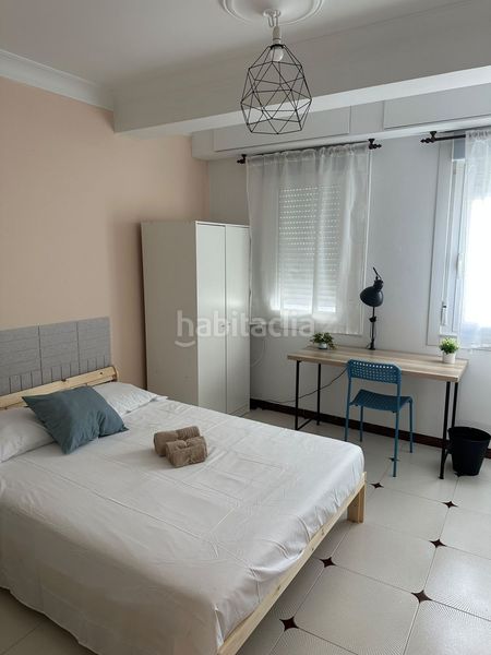 Foto 9c59d2c6-3026-4083-b429-cd7b4ec8022b. Rent flat in Centro Ferrol
