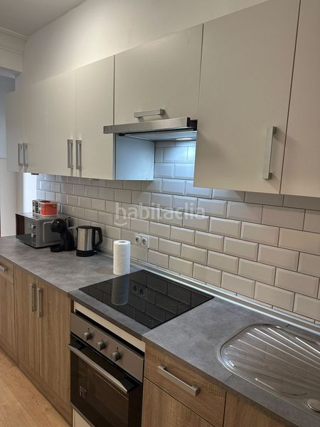 Foto d6595f0b-4f1f-4ca8-b9a2-a9fc48dd8d46. Rent flat in Centro Ferrol