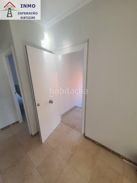Foto 1f09cf68-878b-428e-a0cb-63058c813691. Casa amb calefacció a A Malata - Catabois - Ciudad Jardín Ferrol