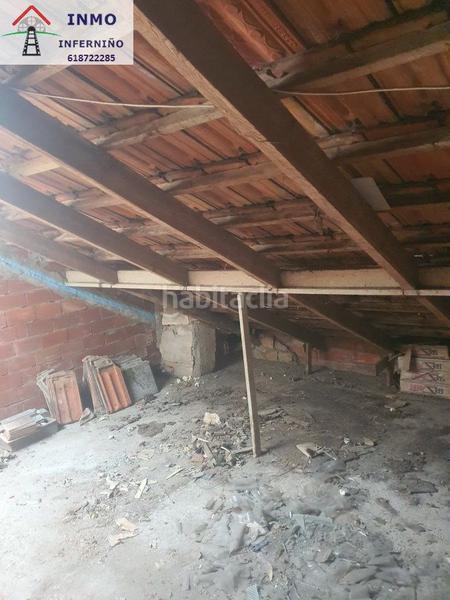 Foto 86625989-a6ef-43f7-97d4-c6dfa2cd8d24. Casa amb calefacció a A Malata - Catabois - Ciudad Jardín Ferrol