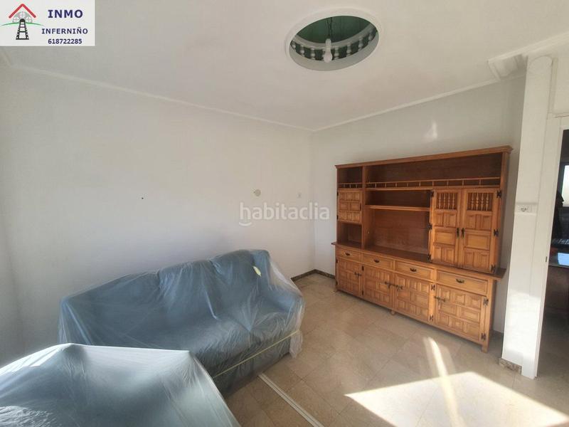 Foto b3d9e226-759d-4736-b8b3-aaea4d24e312. Casa amb calefacció a A Malata - Catabois - Ciudad Jardín Ferrol