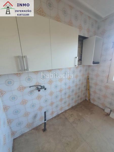 Foto eef15340-dab4-4f40-a799-1f5ecf6026ba. Casa amb calefacció a A Malata - Catabois - Ciudad Jardín Ferrol