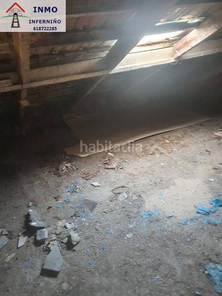 Foto f9cf37e2-3f4e-4f02-a539-a6b851760ba5. Casa amb calefacció a A Malata - Catabois - Ciudad Jardín Ferrol