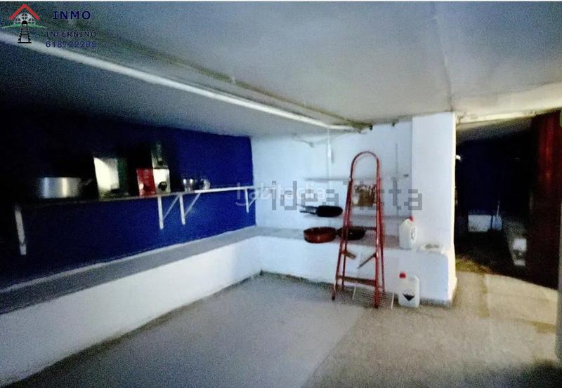 Foto cb947ab5-6fdb-481b-bc9c-005d0e452797. Local comercial a Fene