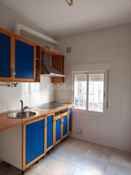 Foto 1a39fe1f-929d-43ab-b46d-37b8950a3d35. Flat with heating in La Alhóndiga Getafe