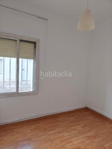 Foto f4294355-b92a-4fc0-93ad-bba0a689d9b2. Flat with heating in La Alhóndiga Getafe