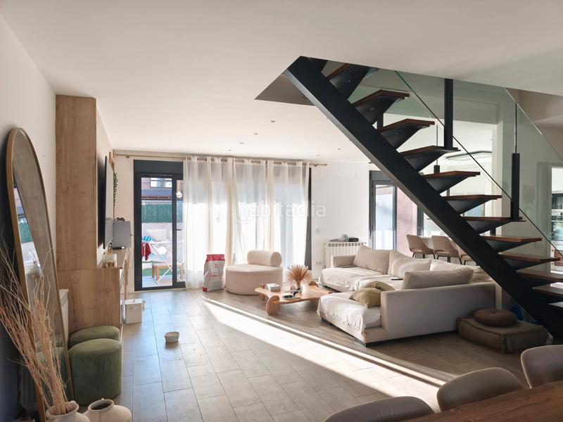 Foto e5a03b9e-0ecc-4636-becd-db98f60fa915. Chalet espectacular chalet adosado en La Cárcaba-El Encinar-Montemolinos Arroyomolinos