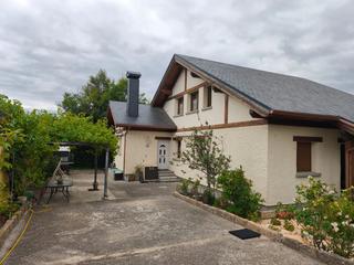 Chalet  Calle del duero. Exclusiva finca con chalet en manzanares el real.