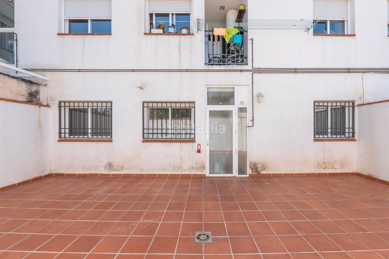 Foto bf7b5f4f-6408-42f8-b33a-b30a96649837. Piso  de 3 dormitorios en Ogíjares