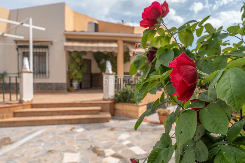 Foto ba4239b0-771c-4686-82ac-aa65941fb976. Chalet  en una planta en la zubia en La Zubia Ciudad Zubia (La)