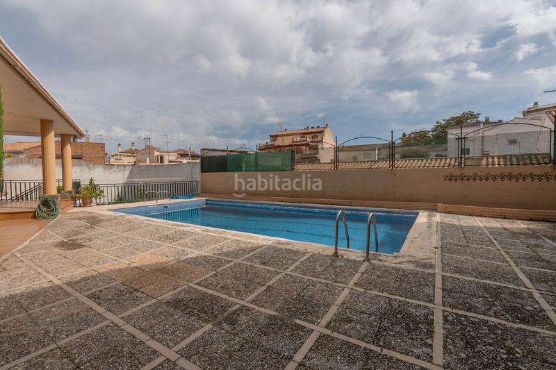 Foto be858ff2-b2e6-46e8-9630-7ecb9abcf4ac. Chalet  en una planta en la zubia en La Zubia Ciudad Zubia (La)