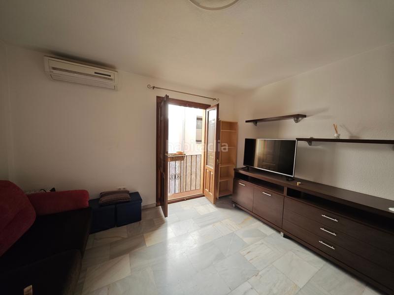 Foto d786770b-9836-4540-8824-967ef8f5c3e8. Apartament a calle tendillas de santa paula 11 a Granada