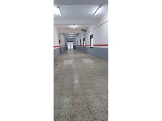 Lloguer Local Comercial a Calle mossèn camil rosell 79. Local muy bien ubicado en camilo russell con alella , ideal todo