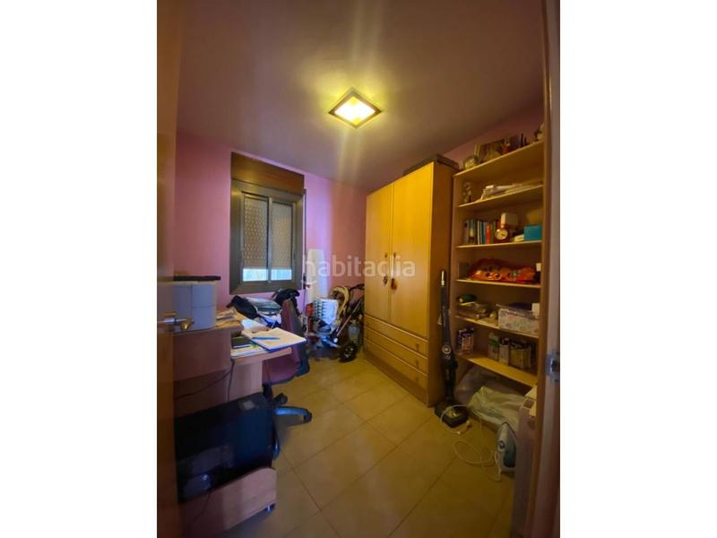 Foto 60975576-e0c8-43b9-956e-04766eb1c892. Flat with heating in Santa Rosa Santa Coloma de Gramenet