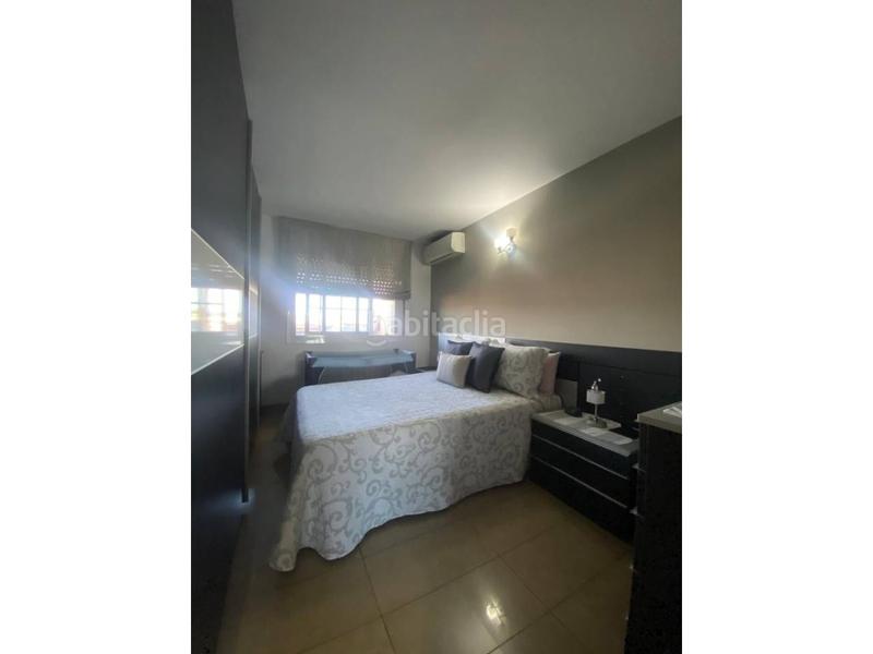 Foto 95fccd3c-3f78-4239-aff3-743ecd82b2bc. Flat with heating in Santa Rosa Santa Coloma de Gramenet