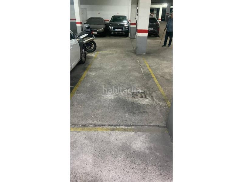 Foto dbeb670c-9e21-4dcf-b38c-9b5b0b1b0aea. Aparcament cotxe a santa rosa 19 a Riu Nord Santa Coloma de Gramenet